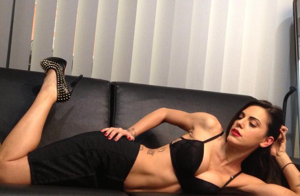 Η Ελισάβετ Σπανού σε hot & σέξυ φωτογραφίες