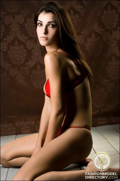 Σέξυ φωτογραφίες της top model Ελισάβετ Κατσαμάκη