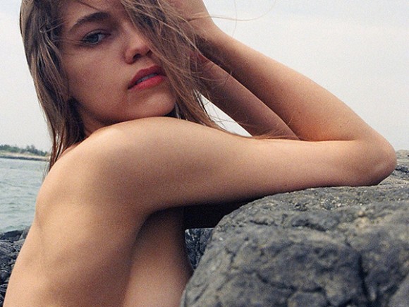 Topless φωτογραφίες της Samantha Gradoville για το περιοδικό Transmission