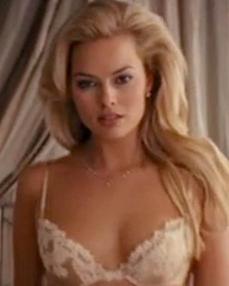 Η Margot Robbie γυμνή στην ταινία The Wolf Of Wall Street