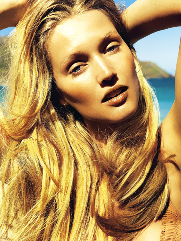 Η Γερμανίδα Toni Garrn, μοντέλο του οίκου Calvin Klein, σε σέξυ και topless φωτογραφίες στο Madame Lefigaro