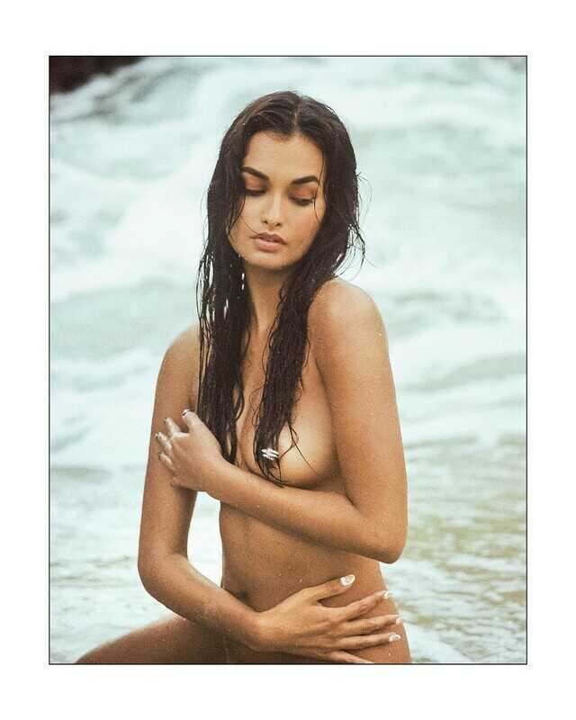 Η μουνάρα μοντέλο Gizele Oliveira σε γυμνές σέξι φωτογραφίες