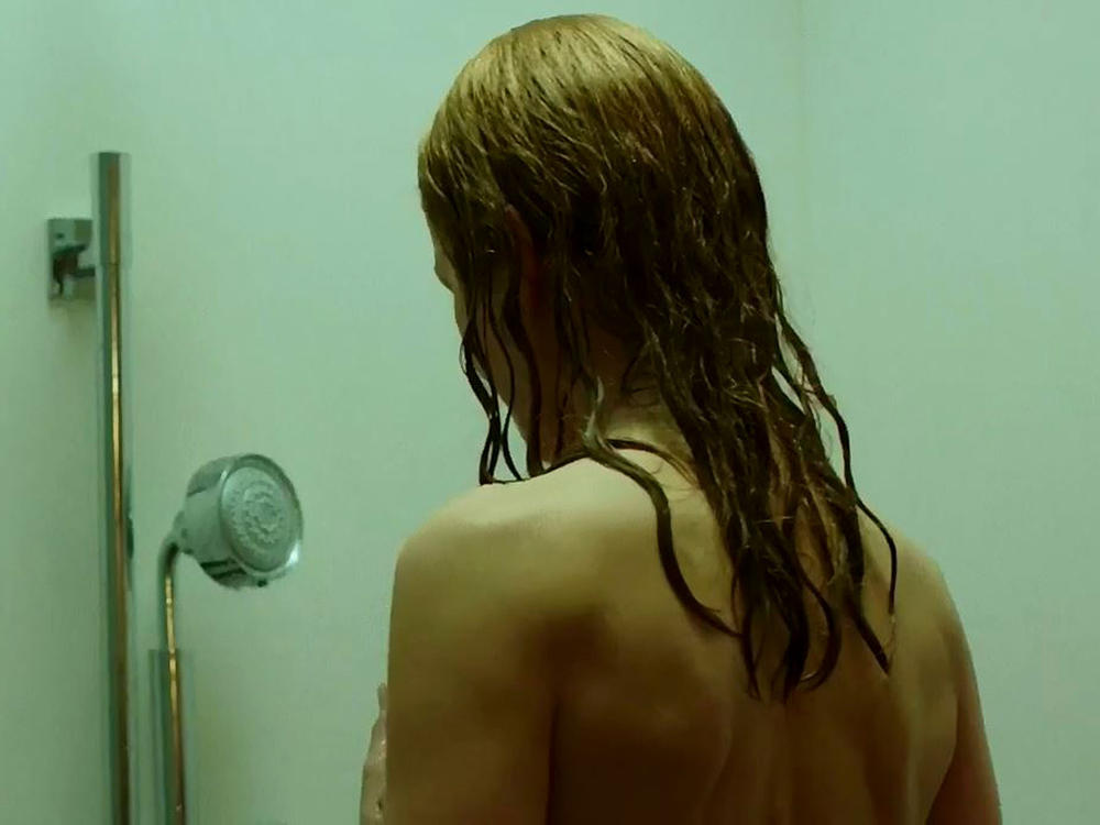 Nicole Kidman topless