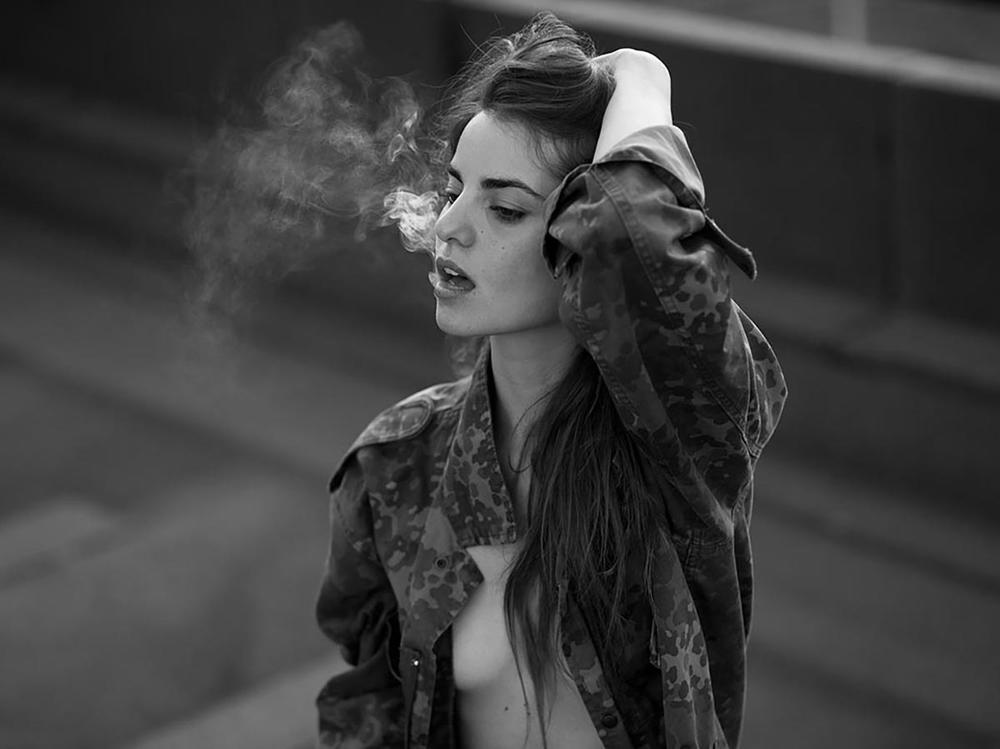 Topless φωτογραφίες της Gaia Morassut