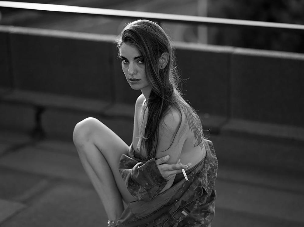 Topless φωτογραφίες της Gaia Morassut