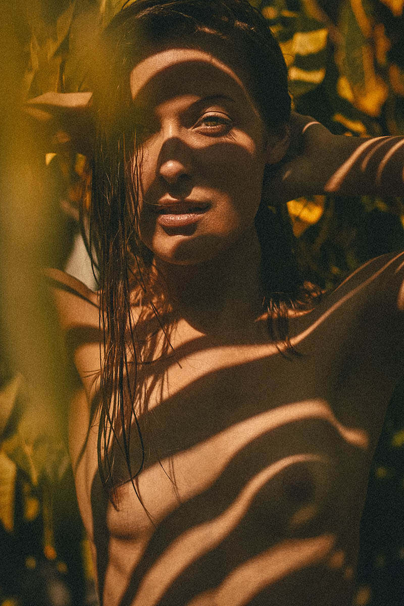 Topless φωτογράφιηση της Veronica Aubert