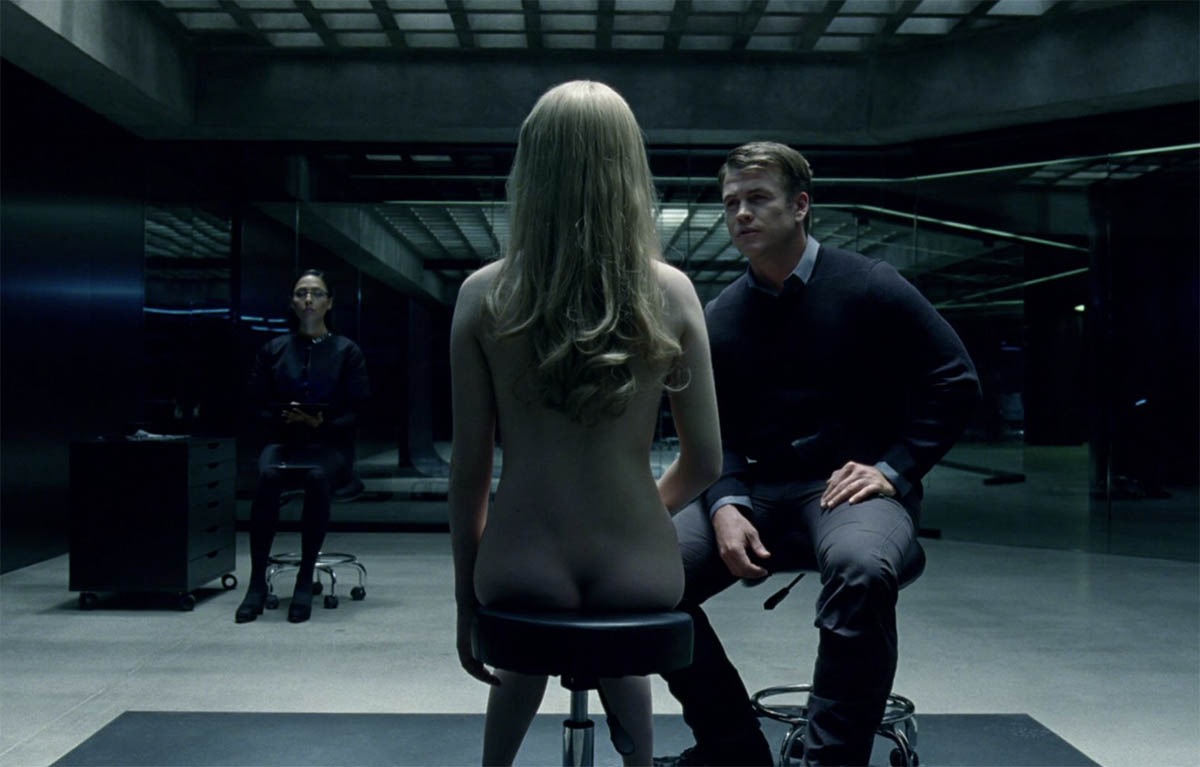 Η ηθοποιός Evan Rachel Wood σε γυμνές σκηνές στο Westworld