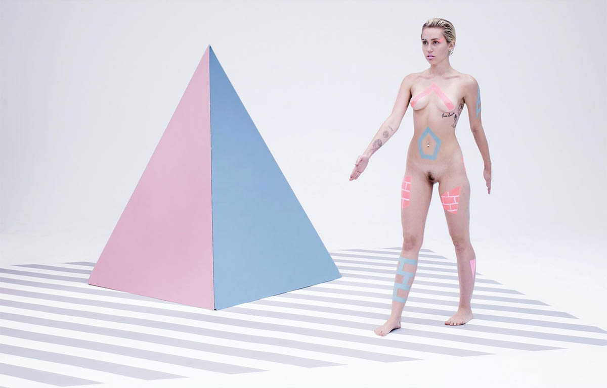 Γυμνές φωτογραφίες της Miley Cyrus