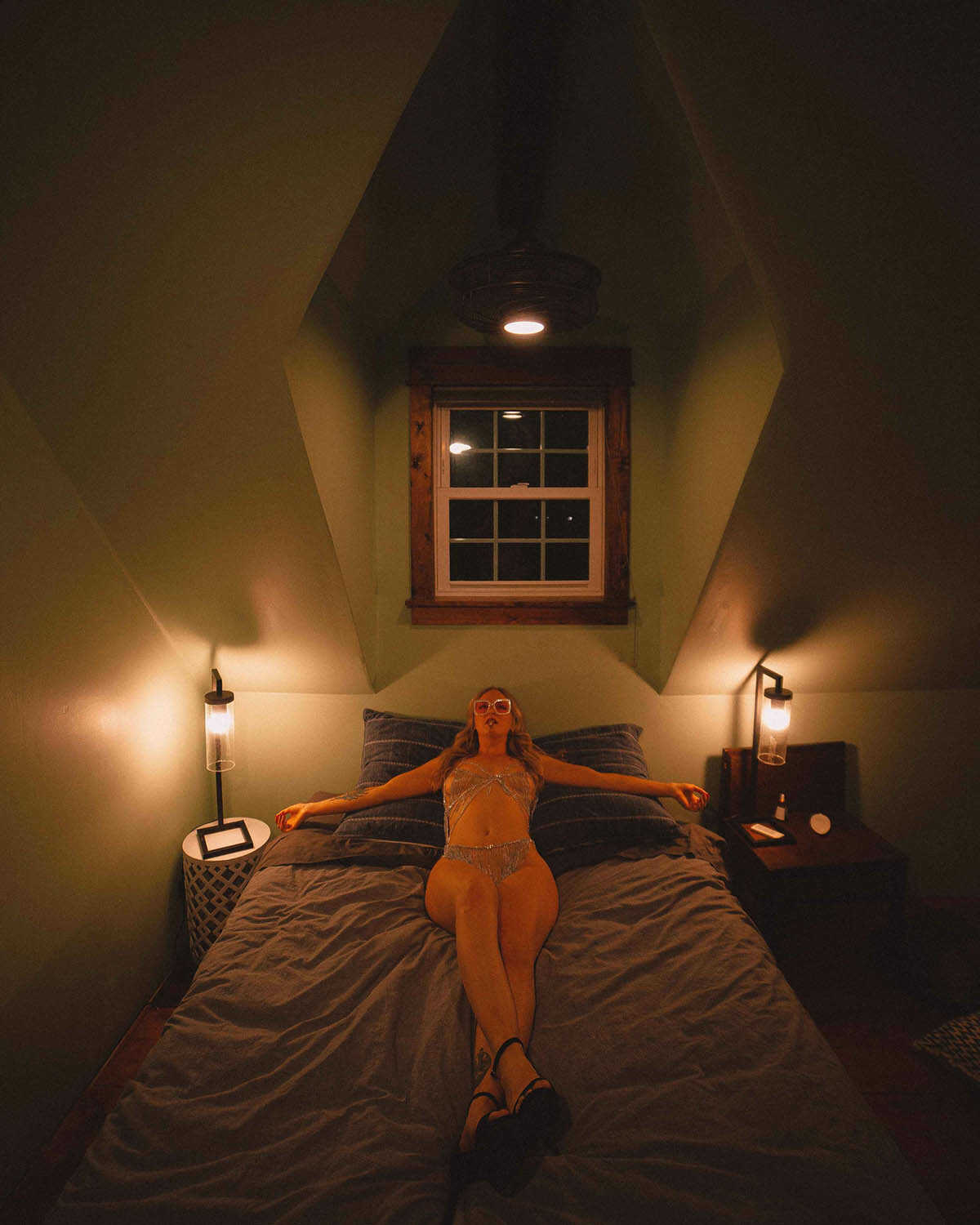 Τοπλες σεξι φωτογραφίες της Madison Wood