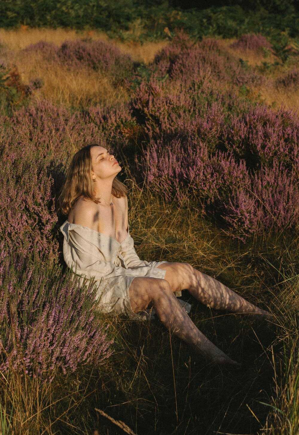 Γυμνές φωτογραφίες του μοντέλου Joanna Wolinska