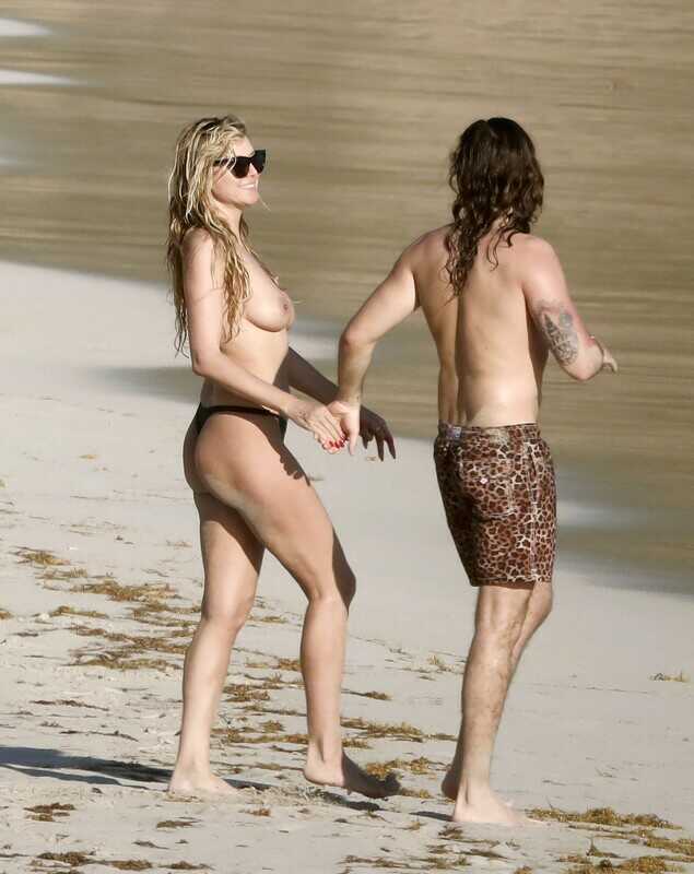 Topless φωτογραφίες της Heidi Klum στην παραλία